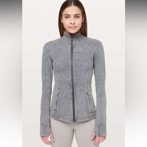 NWOT Lululemon Define Jacket *Garment Dye
Washed Luna - size 12